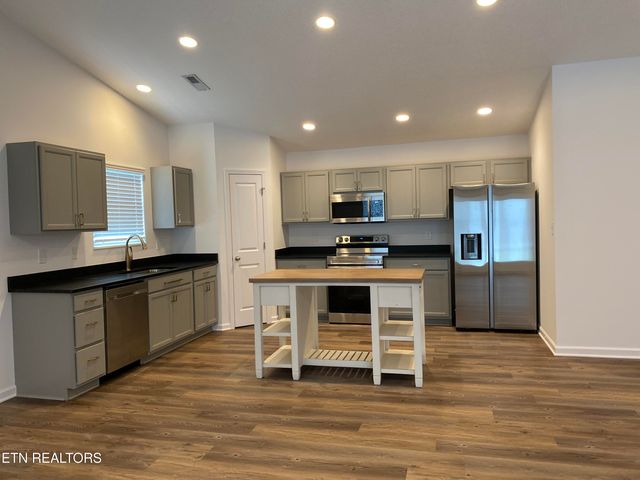 6534 Colossal Lane, Corryton, TN 37721