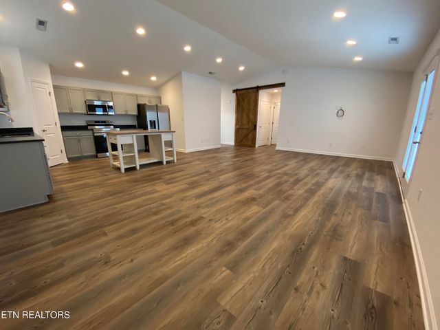 6534 Colossal Lane, Corryton, TN 37721