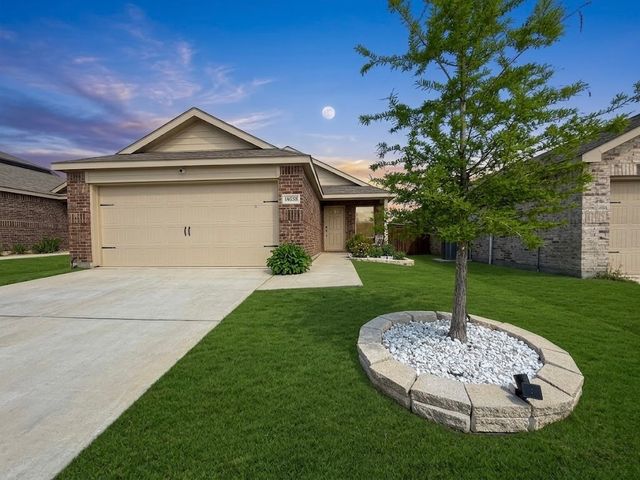 14033 Earlham Street, Pilot Point, TX 76258