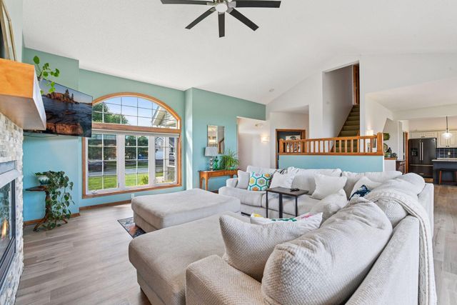 7432 Whitehall Road, Shakopee, MN 55379