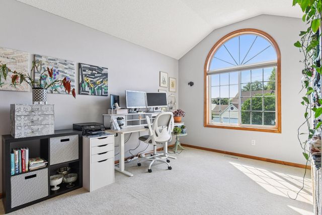 7432 Whitehall Road, Shakopee, MN 55379