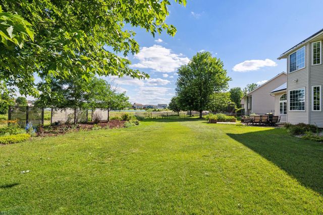 7432 Whitehall Road, Shakopee, MN 55379