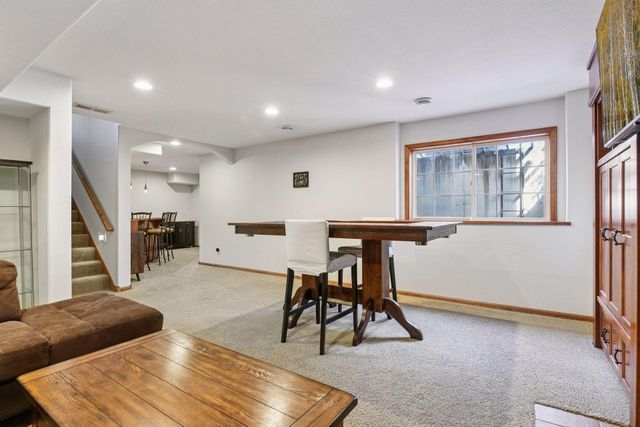 7432 Whitehall Road, Shakopee, MN 55379