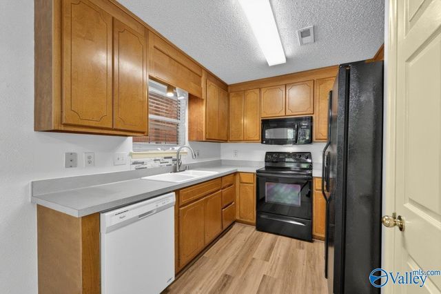105 Vistawood Court, Madison, AL 35758