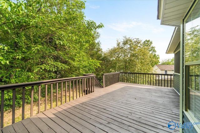 105 Vistawood Court, Madison, AL 35758