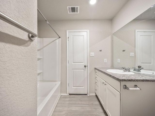 9220 Griffith Run, Converse, TX 78109