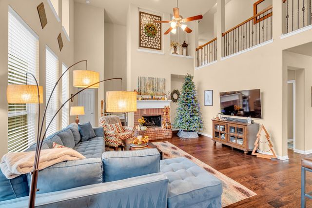 15821 Bent Rose Way, Fort Worth, TX 76177