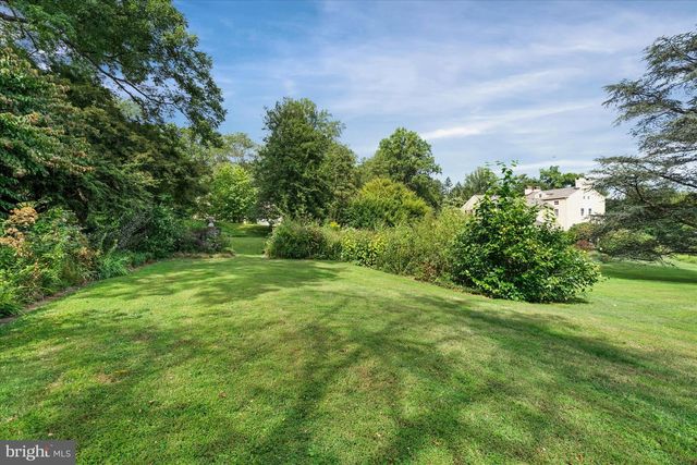 818 BURROWS RUN RD, Chadds Ford, PA 19317