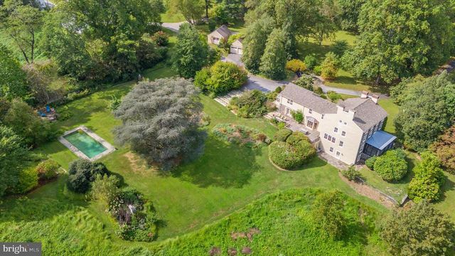 818 BURROWS RUN RD, Chadds Ford, PA 19317