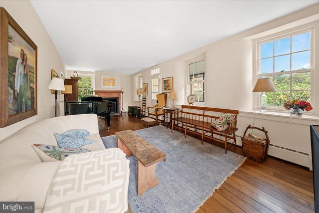 818 BURROWS RUN RD, Chadds Ford, PA 19317