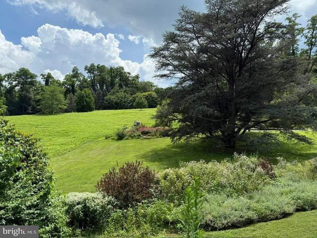 818 BURROWS RUN RD, Chadds Ford, PA 19317