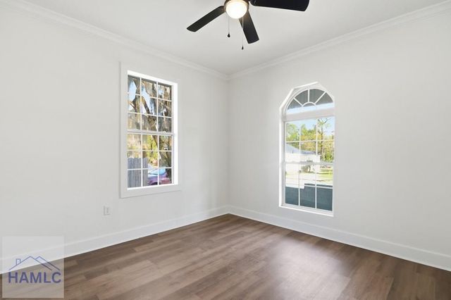 807 W 52nd Street, Savannah, GA 31401