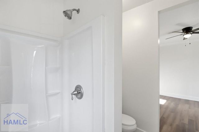 807 W 52nd Street, Savannah, GA 31401