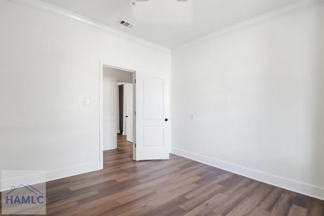 807 W 52nd Street, Savannah, GA 31401