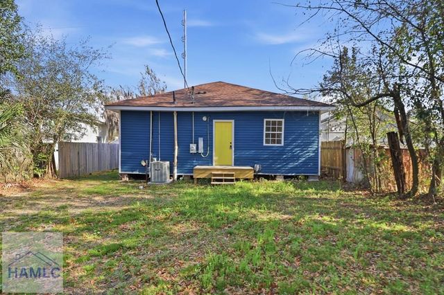 807 W 52nd Street, Savannah, GA 31401