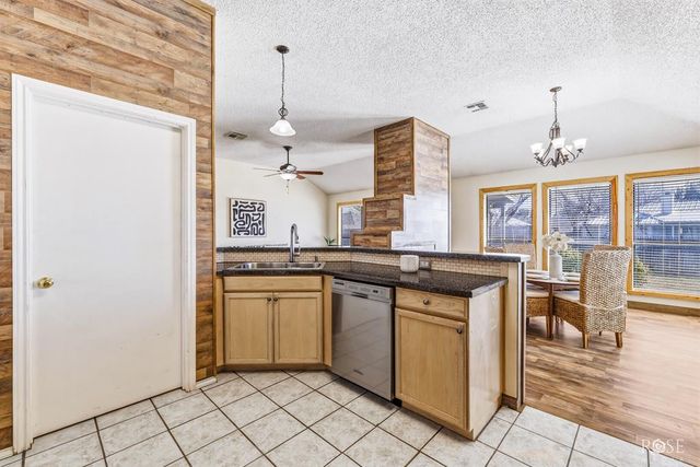 5829 Normandy Lane, San Angelo, TX 76901