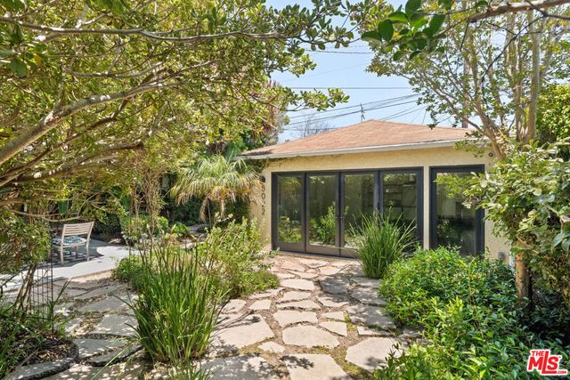 8022 Regis Way, Los Angeles, CA 90045
