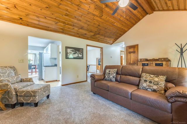 7097 Aitken Road, Lexington Twp, MI 48450