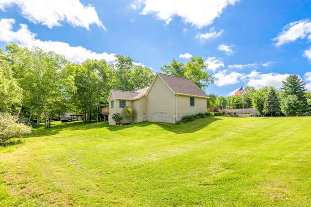 7097 Aitken Road, Lexington Twp, MI 48450
