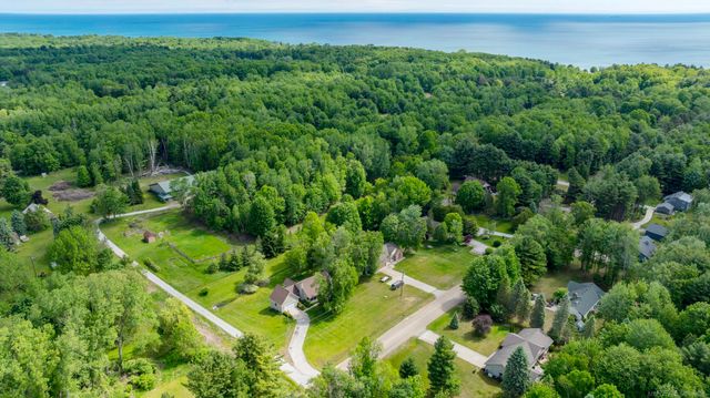 7097 Aitken Road, Lexington Twp, MI 48450