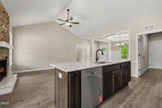 193 Royal Avenue, Selma, NC 27576