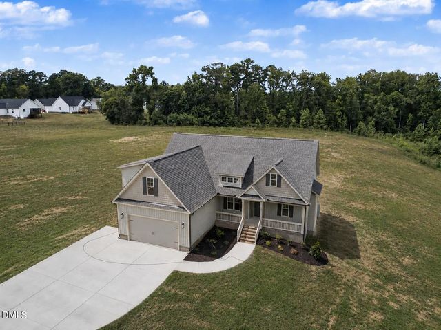 193 Royal Avenue, Selma, NC 27576