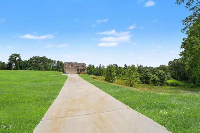 193 Royal Avenue, Selma, NC 27576