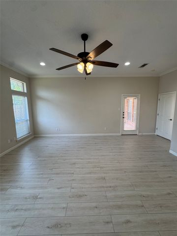6376 Newport Court, Fort Worth, TX 76116