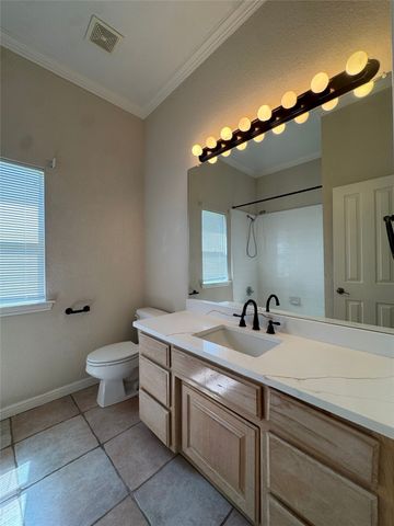 6376 Newport Court, Fort Worth, TX 76116