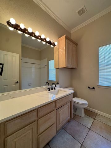6376 Newport Court, Fort Worth, TX 76116