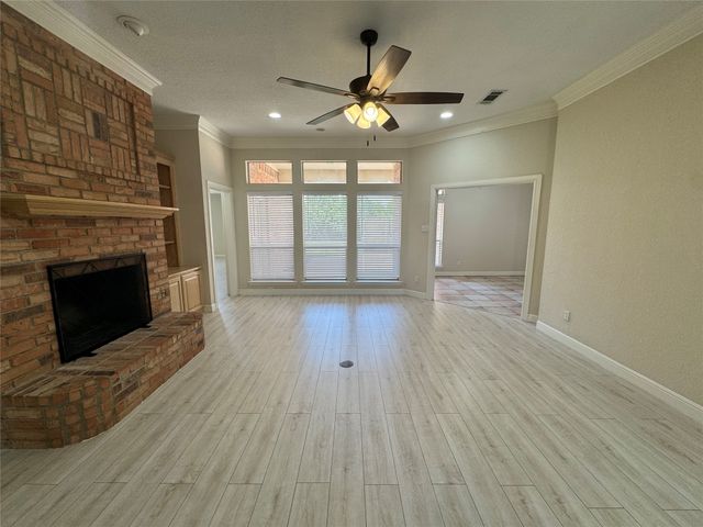 6376 Newport Court, Fort Worth, TX 76116