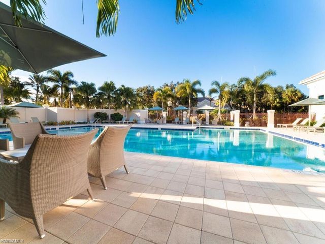 23157 Oakglen LN, Estero, FL 34135