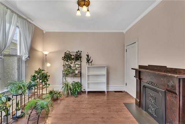 244 W Steuben St, Crafton, PA 15205