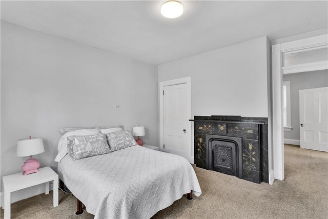 244 W Steuben St, Crafton, PA 15205