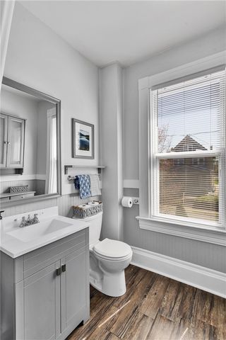 244 W Steuben St, Crafton, PA 15205