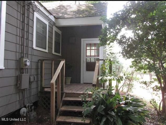 1846 Howard Street, Jackson, MS 39202