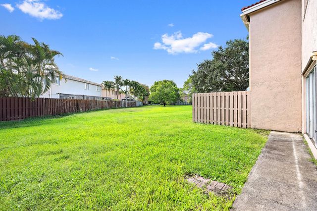 1734 SW 109th Terrace 1734, Davie, FL 33324