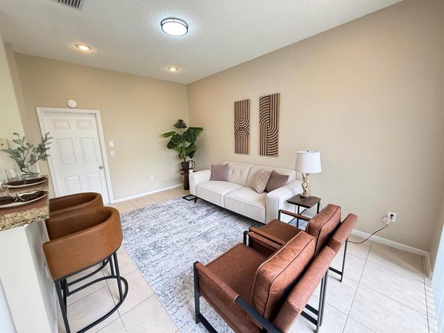 5203 Eagle Cay Place, Coconut Creek, FL 33073