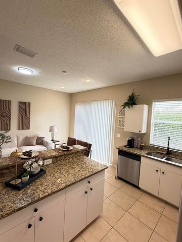5203 Eagle Cay Place, Coconut Creek, FL 33073
