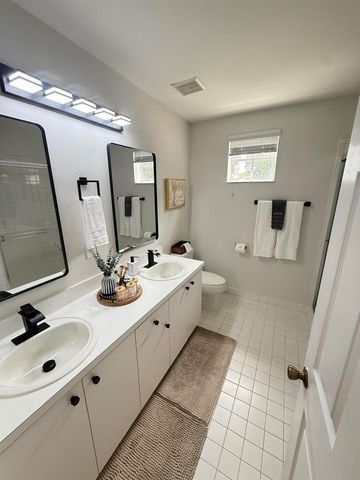 5203 Eagle Cay Place, Coconut Creek, FL 33073