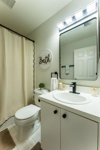 5203 Eagle Cay Place, Coconut Creek, FL 33073