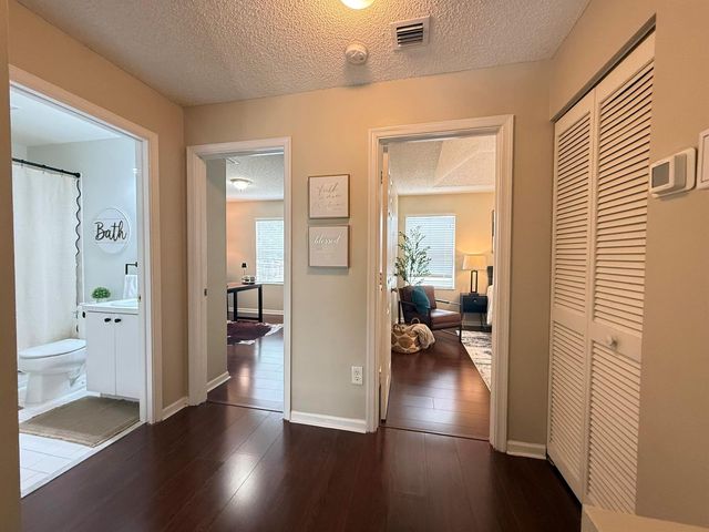 5203 Eagle Cay Place, Coconut Creek, FL 33073