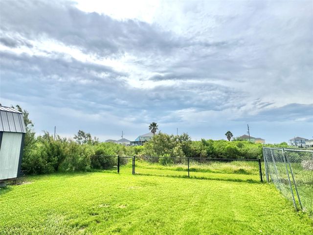 1314 Anderson Avenue, Port Bolivar, TX 77650
