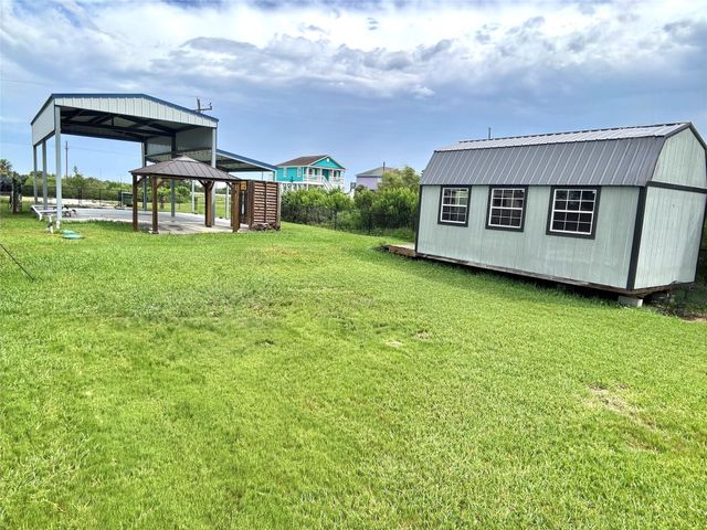 1314 Anderson Avenue, Port Bolivar, TX 77650