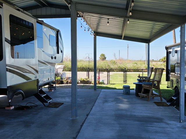 1314 Anderson Avenue, Port Bolivar, TX 77650