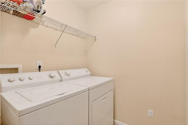 806 Red Thistle View, Colorado Springs, CO 80916
