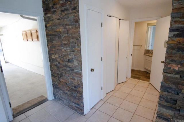 812 Kalpati Cir APT E, Carlsbad, CA 92008