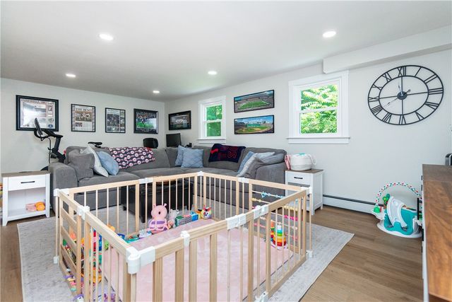 26 Sharon Parkway, North Smithfield, RI 02896