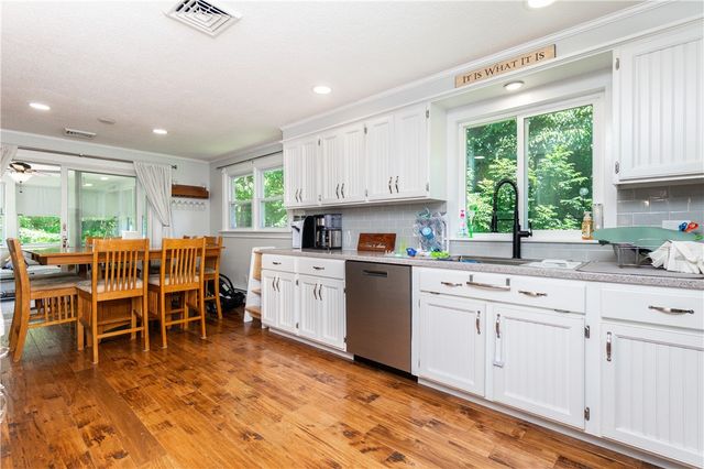 26 Sharon Parkway, North Smithfield, RI 02896