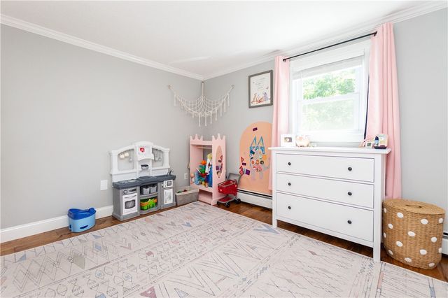 26 Sharon Parkway, North Smithfield, RI 02896
